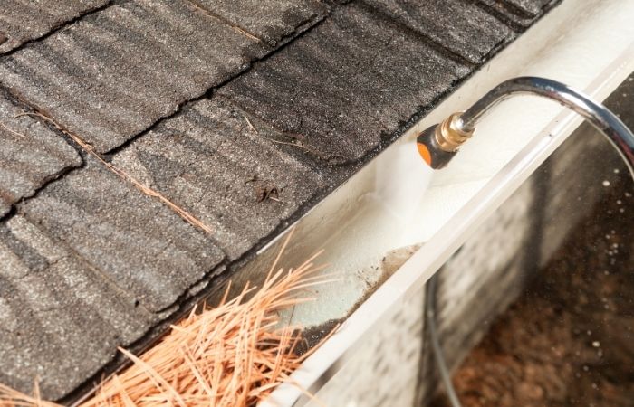 Gutter Cleaning in Savannah, GA